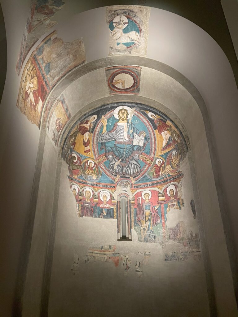 Romanesque art Barcelona: Frescoes of the apse of Sant Climent in Taüll, 1123, Museu Nacional d’Art de Catalunya, Barcelona, Spain. Photograph by the author.
