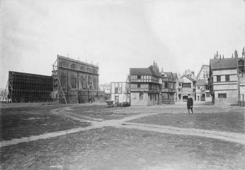 german expressionism horror movies; UFA Film set at the Templehof Studios, 1920. Scherl: Von der Filmstadt bei Tempelhof. Straßenfronten in der Filmstadt. ADN-ZB/Archiv Berlin 1920: Aufnahmegelände der Ufa in Tempelhof.