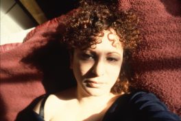 Nan Goldin, Self-portrait with eyes turned inward, Boston, 1989. © Nan Goldin. Stedelijk Museum, Amsterdam, Netherlands.