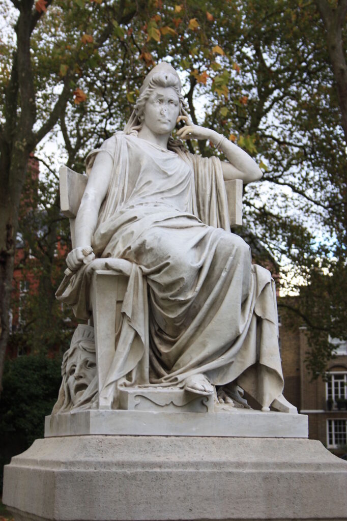 London statues: Leon Joseph Chavalliaud, Sarah Siddons, 2014, London, UK. WikiData.
